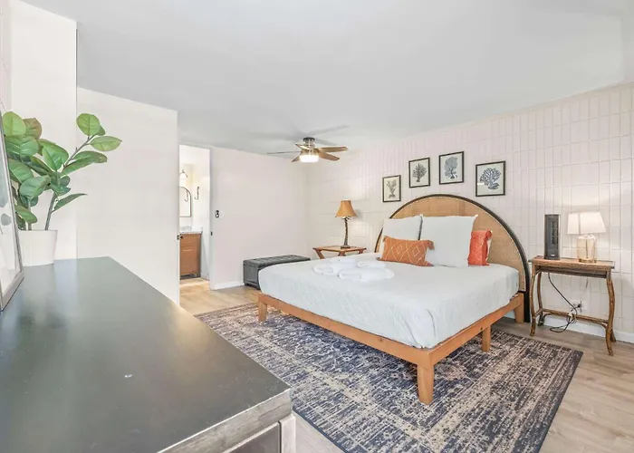 Condo On Beach With Ac
